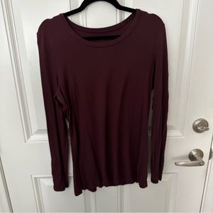 Women’s purple long sleeve top